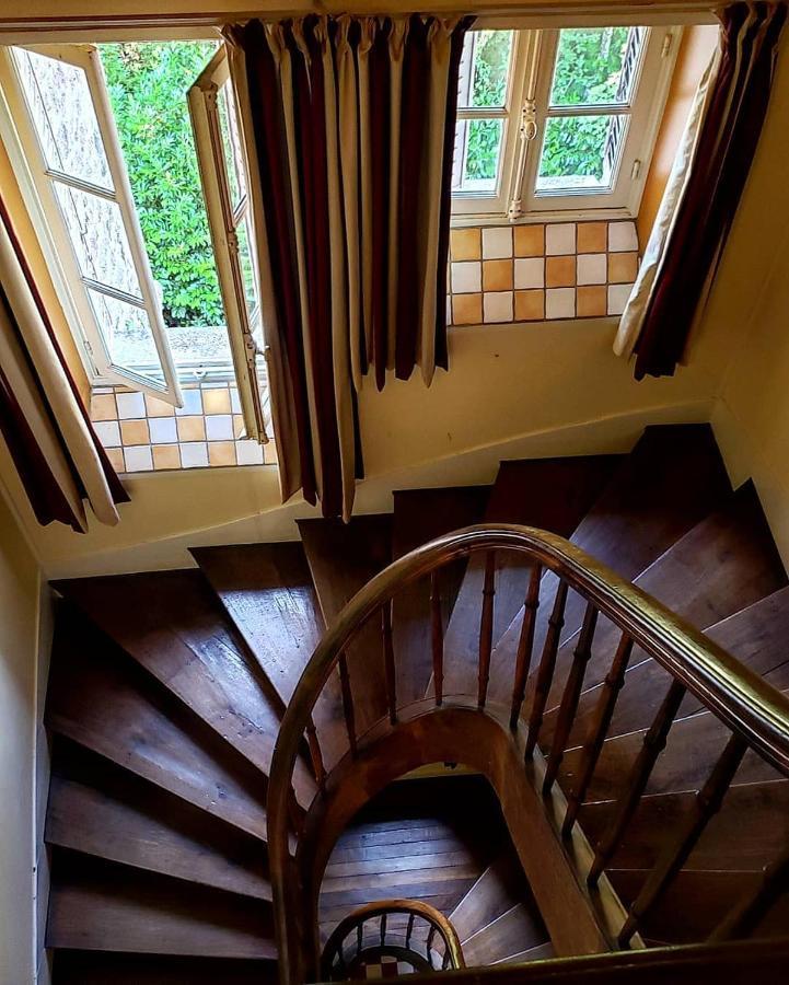 Chambres D'Hotes-Chateau Constant Bessines-sur-Gartempe Exteriér fotografie