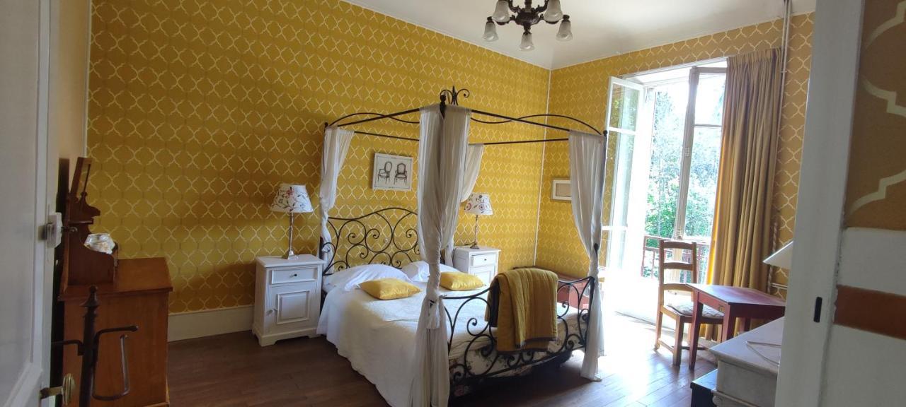 Chambres D'Hotes-Chateau Constant Bessines-sur-Gartempe Exteriér fotografie